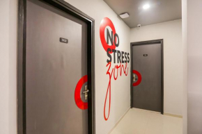 Super Collection O Le Noida Hotel Near Sector 76 Metro Station